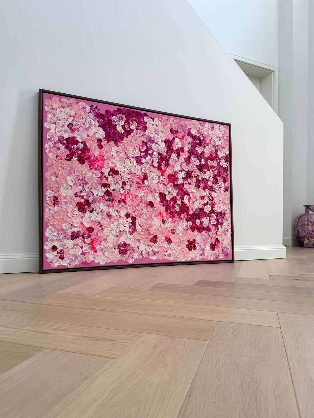 "FLORALS #24" - florales abstraktes Auftragskunstwerk in Pink- und Beerentönen (verkauft)
