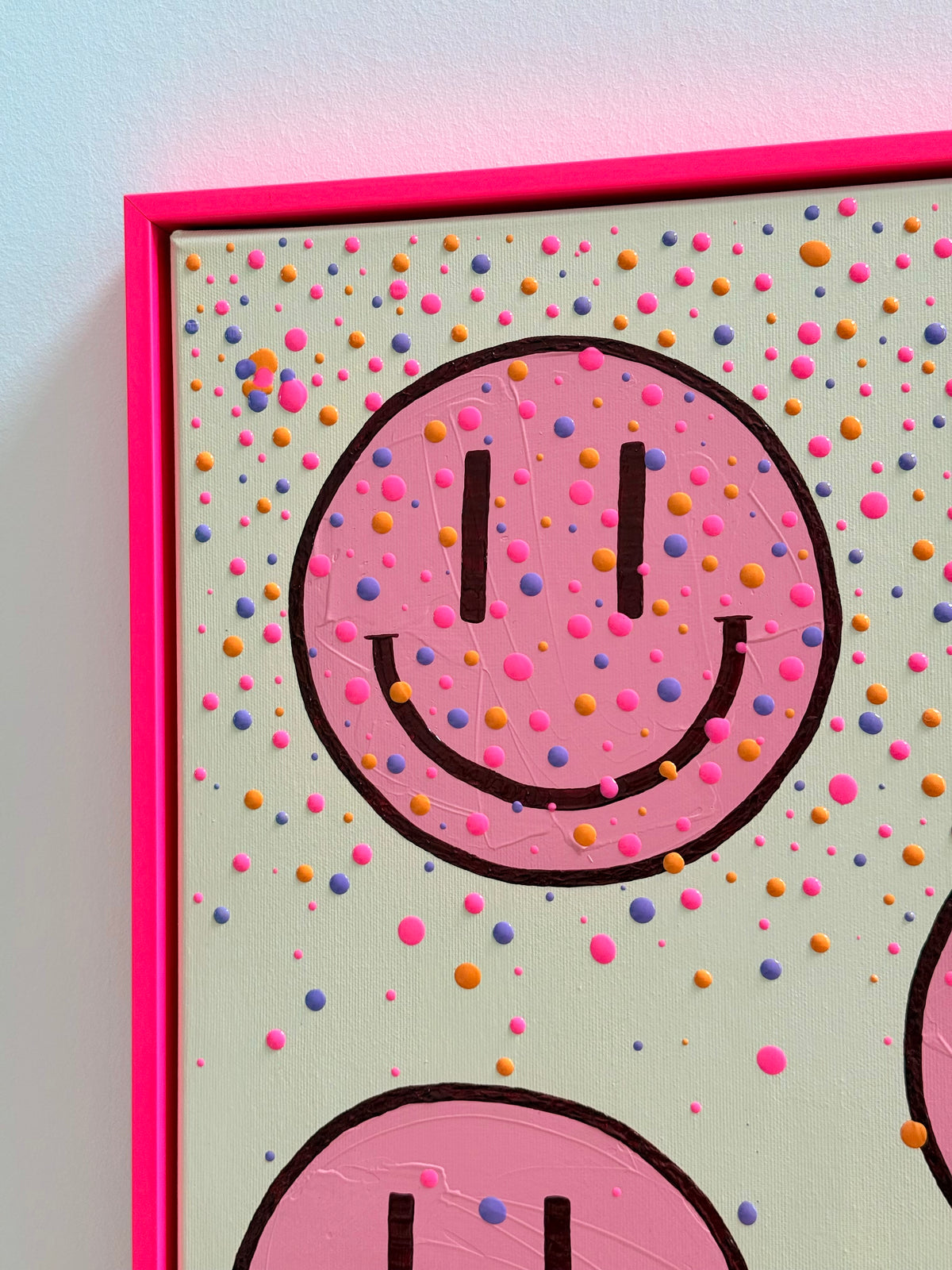 „HAPPY #29“ – rosa Happy-Face Acrylbild im neonpinken Rahmen (verkauft)